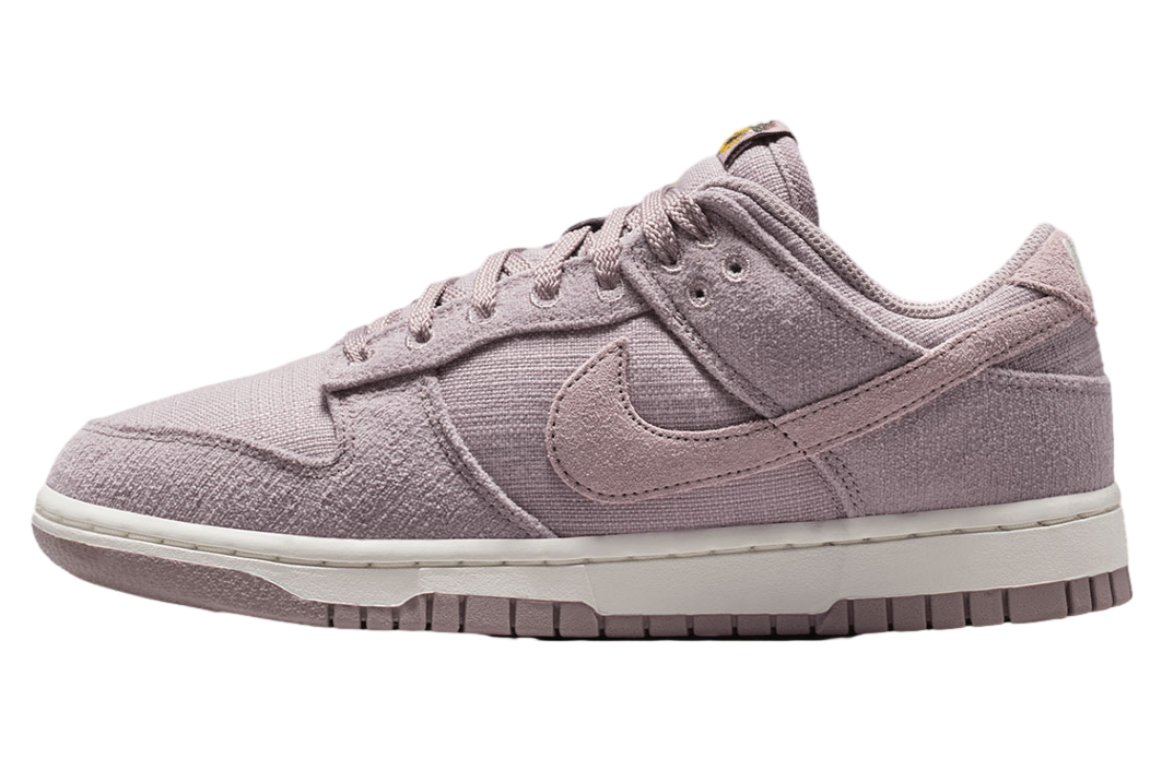 Nike Dunk Low WMNS Now Accepting All Flowers