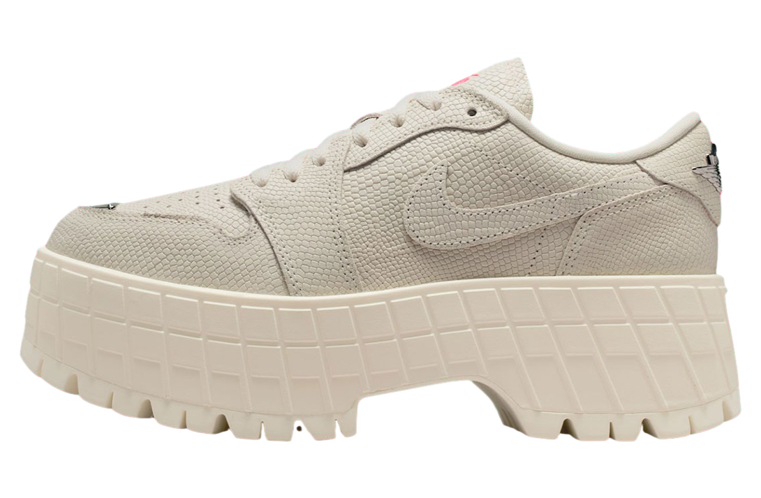 Air Jordan 1 Low Brooklyn WMNS Pale Ivory / Racer Pink