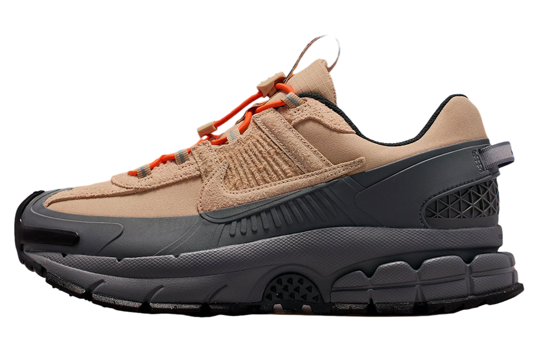 Nike Zoom Vomero 5 Roam Khaki / Black / Orange